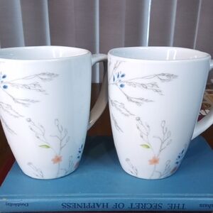 Vintage Corelle Boutique Adlyn Porcelain Mugs